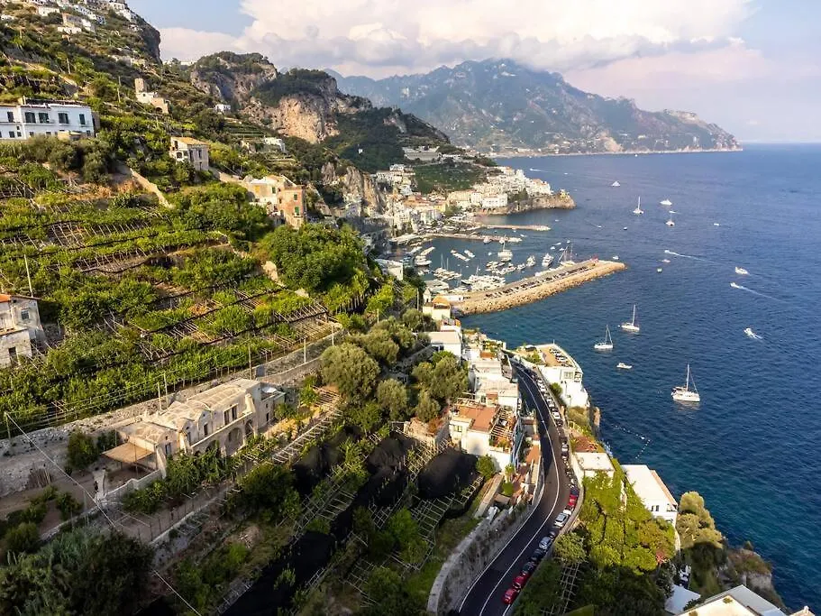 Aurora Apartment In Alma Domus Amalfi